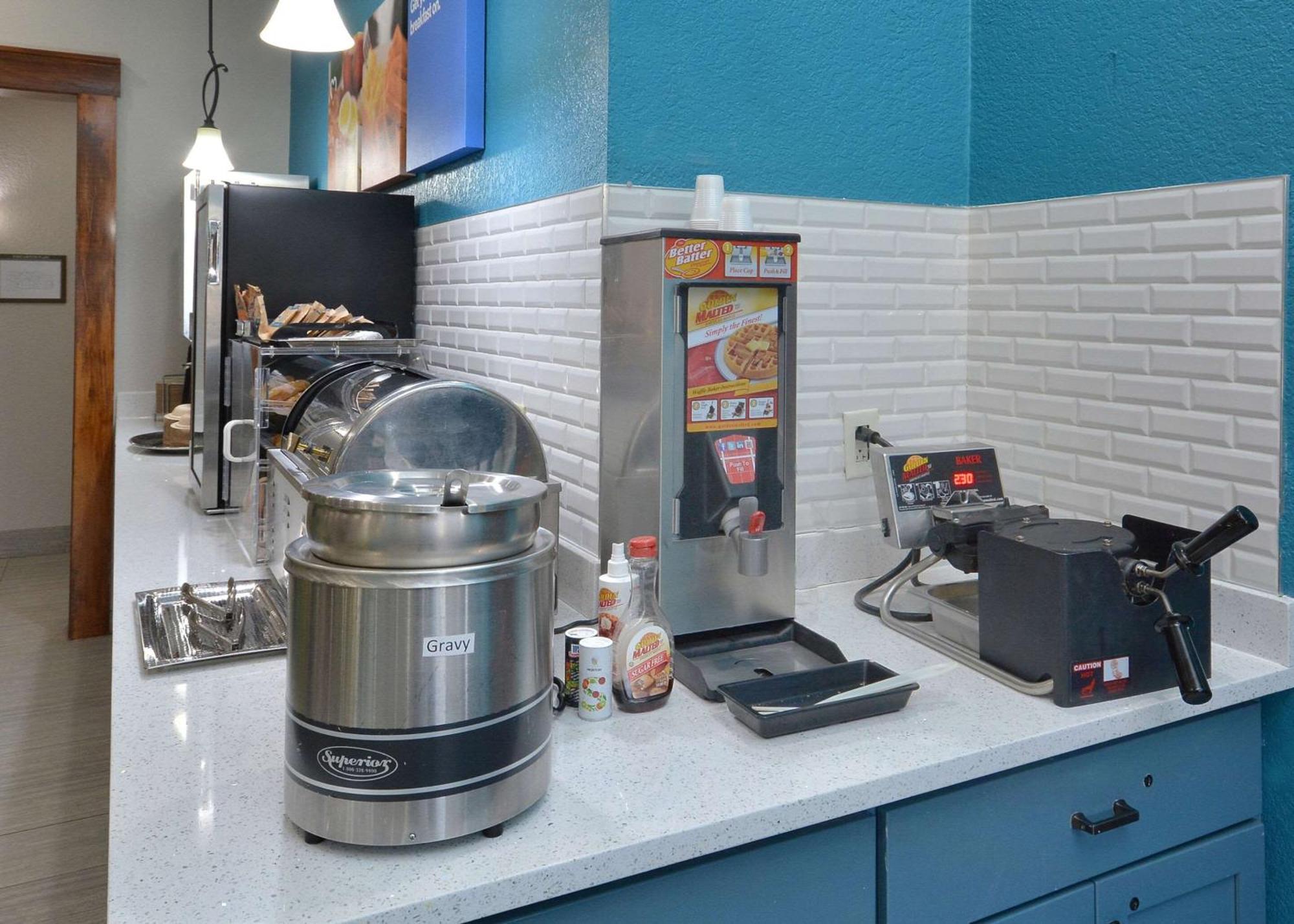 Brookstone Near Biltmore Village, Ascend Collection Hotel 3*