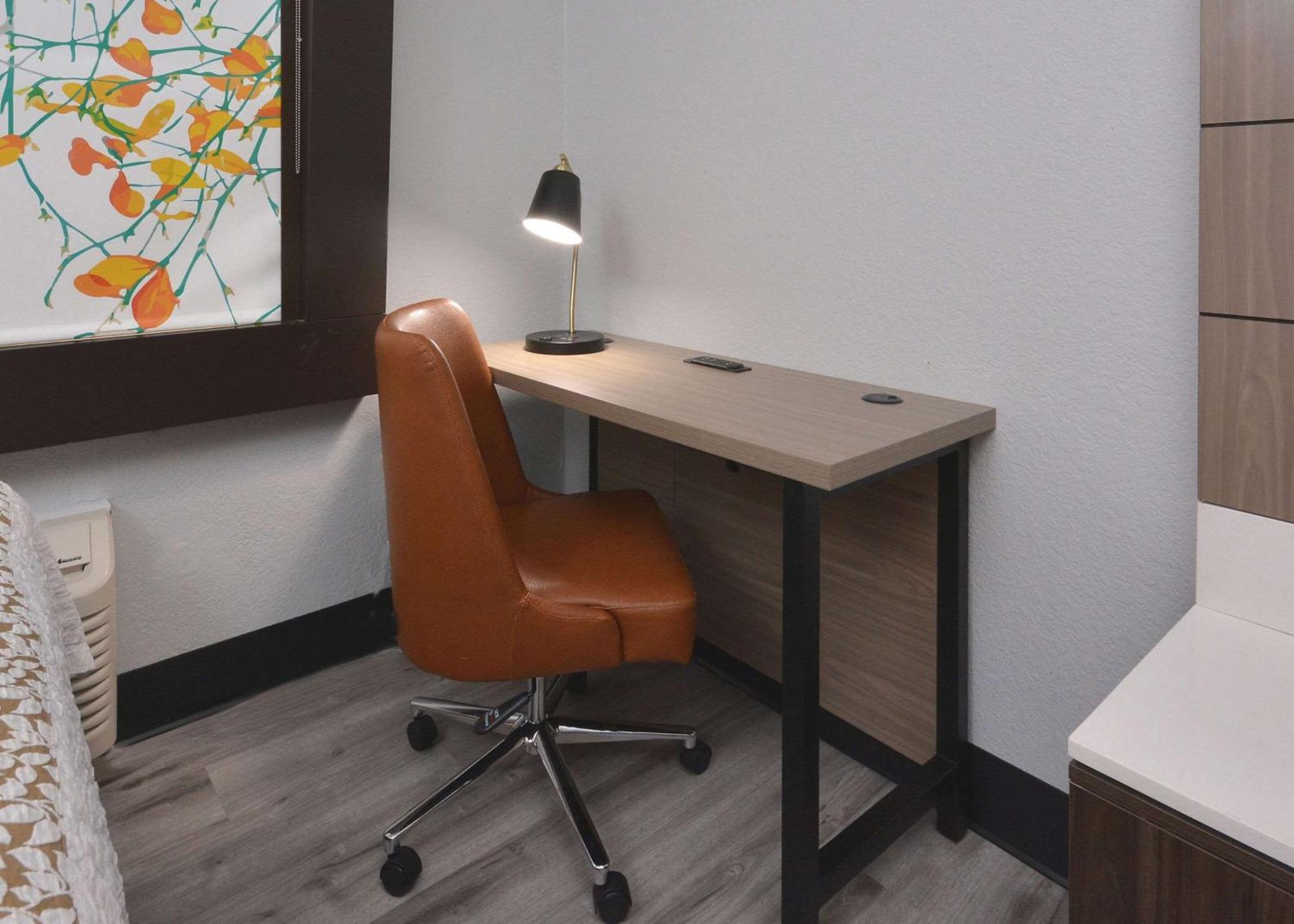 Brookstone Near Biltmore Village, Ascend Collection 3* Asheville