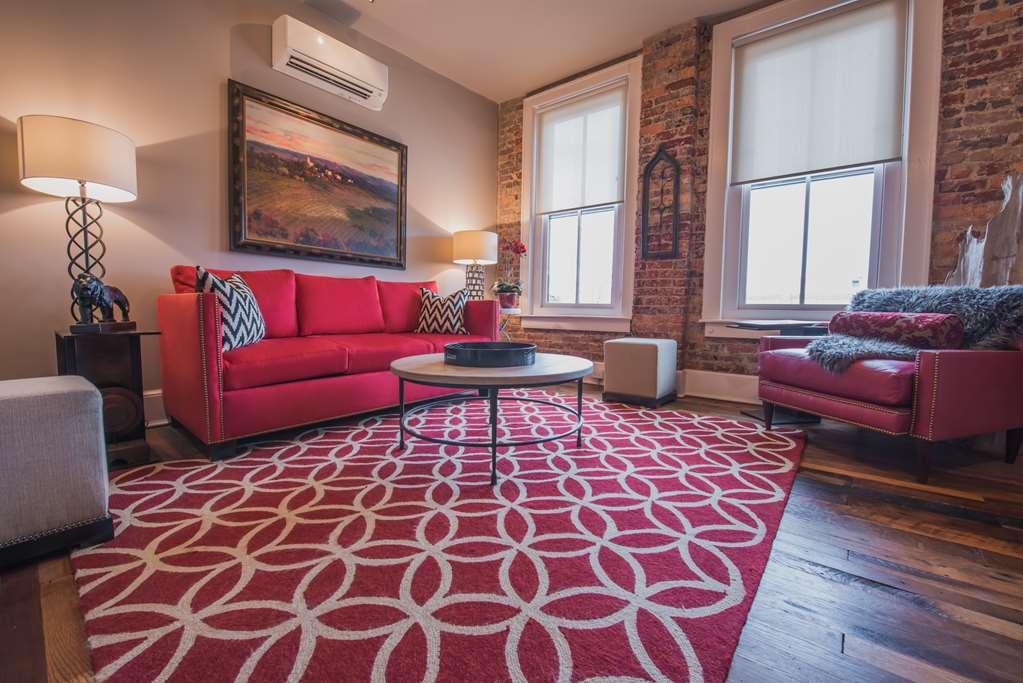 The Windsor - 4* Asheville