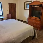 The Mountaineer Inn - Asheville