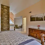 The Camby Cabin Just 12 Miles To Downtown Asheville