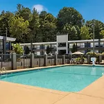 Best Western Asheville-Blue Ridge Parkway