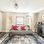 Tranquility Suite Pet- Friendly