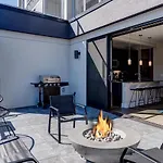 145 Biltmore Ave A New Luxury Condo 541E0D