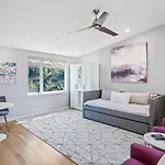 Short Coxe Avenue Townhome 233