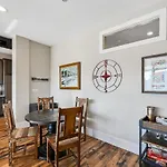 Phenomenal 2 Bedroom 2 And A Half Bathroom Downtown Property