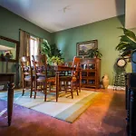 Posh, The Boutique Hotel At Biltmore Village