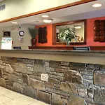 Ramada By Wyndham Asheville / Biltmore West
