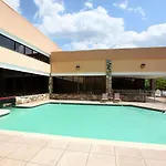 Ramada By Wyndham Asheville / Biltmore West