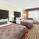 Ramada By Wyndham Asheville Southeast