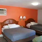 Whispering Pines Motel - Asheville