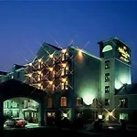 Holiday Inn Express Biltmore Square Mall