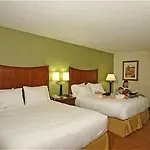 Holiday Inn Express Biltmore Square Mall