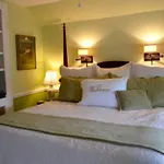 Abbington Green Bed & Breakfast Inn