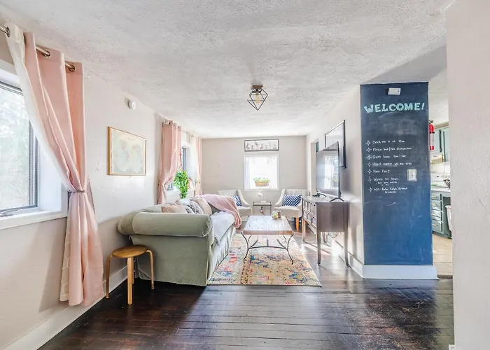 Tranquility Suite Pet- Friendly