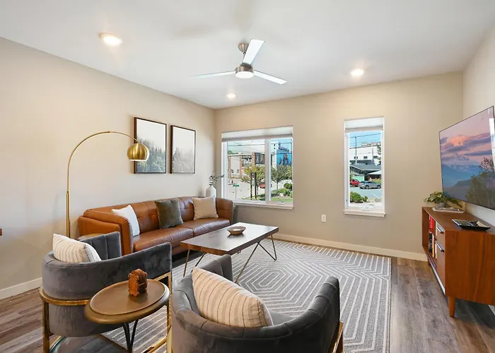 Beautiful South Slope Townhome With Ev Charger Unit 98