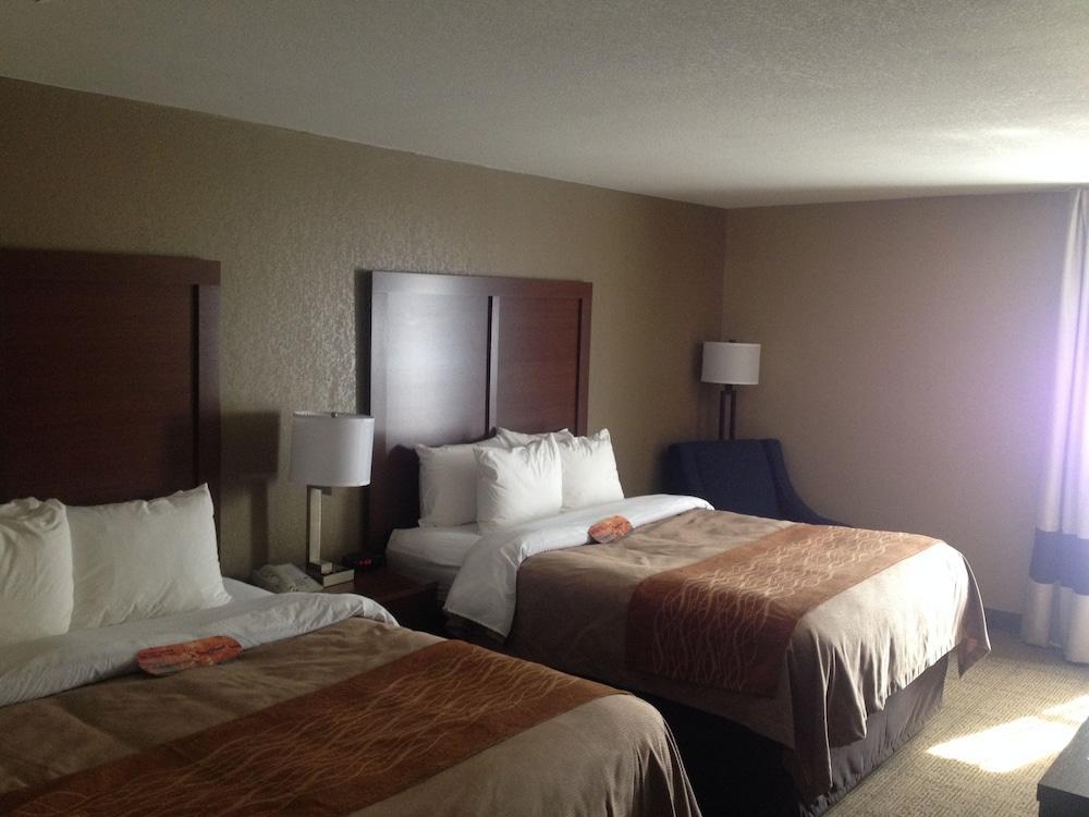 Comfort Biltmore West Inn