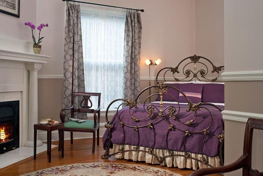 Albemarle - Bed & Breakfast 2*