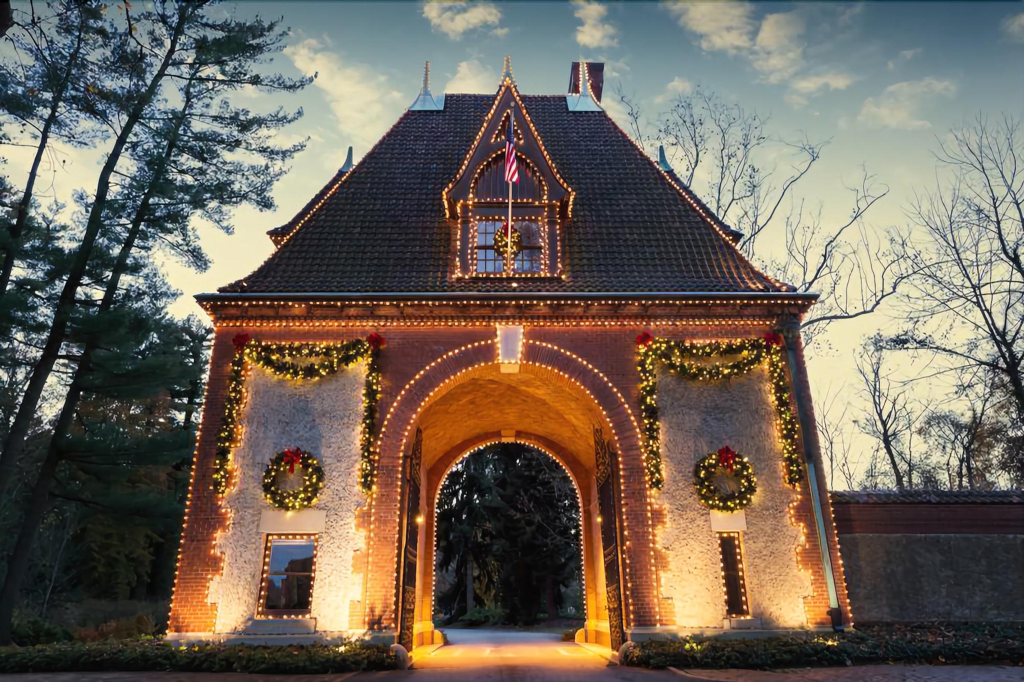 Hotel Village On Biltmore Estate 3*