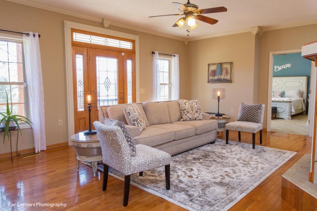 Dogwood Mountain Escapes Apartment Asheville