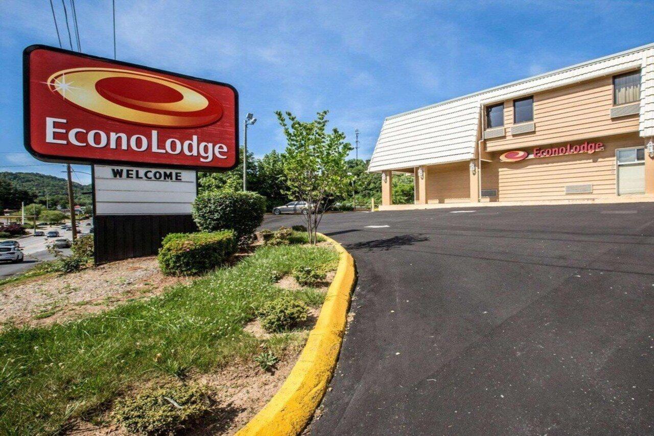 Lodge Econo Biltmore