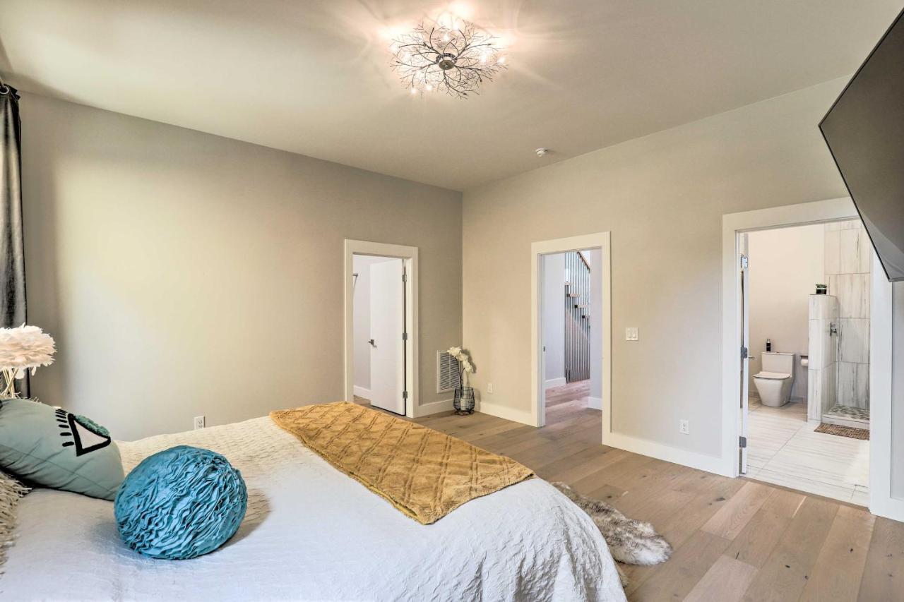 Luxe With Stunning Mountain Views! Holiday home *