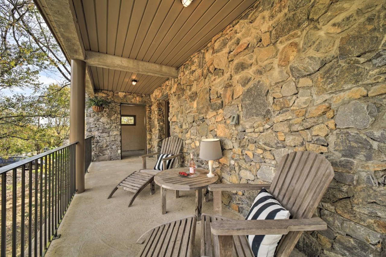 Eclectic Abode With Backyard Oasis!