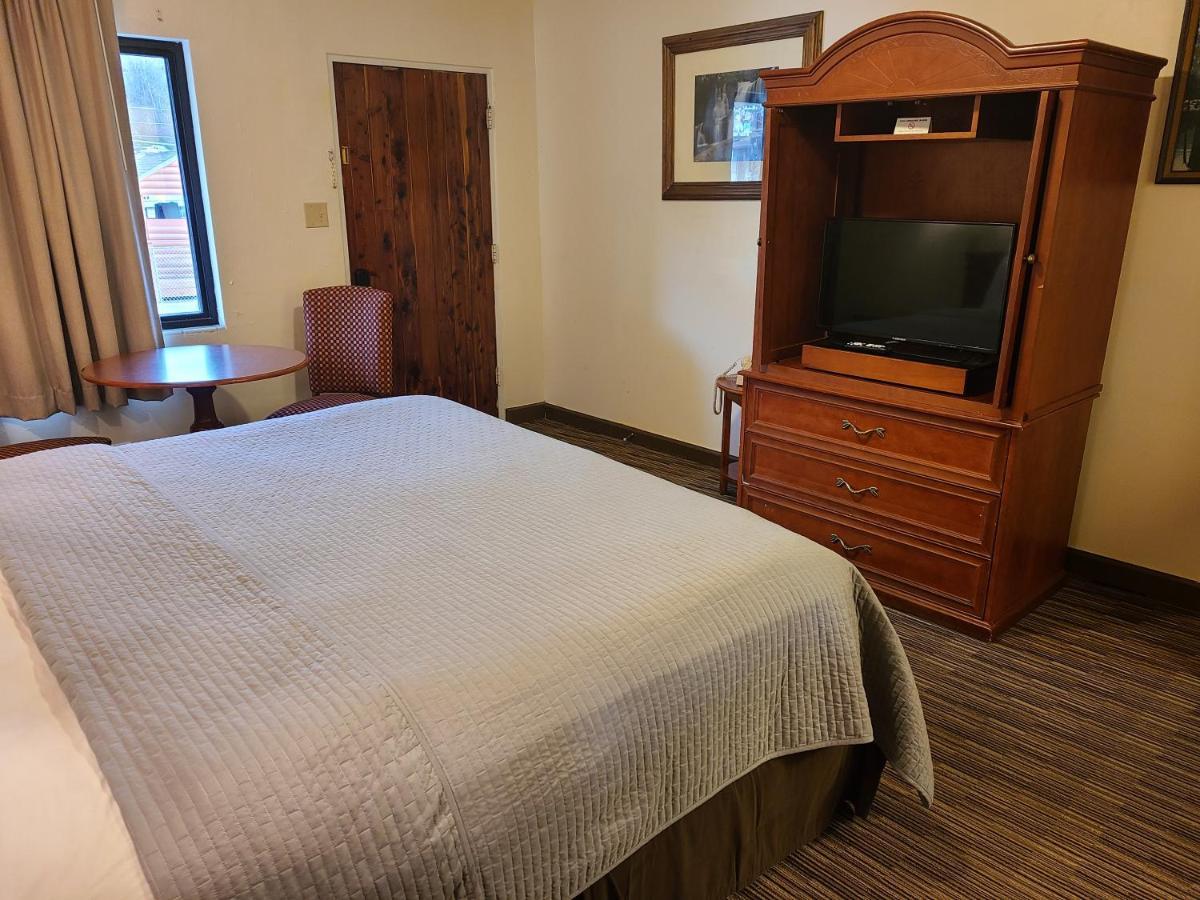 Motel The Mountaineer - 2*