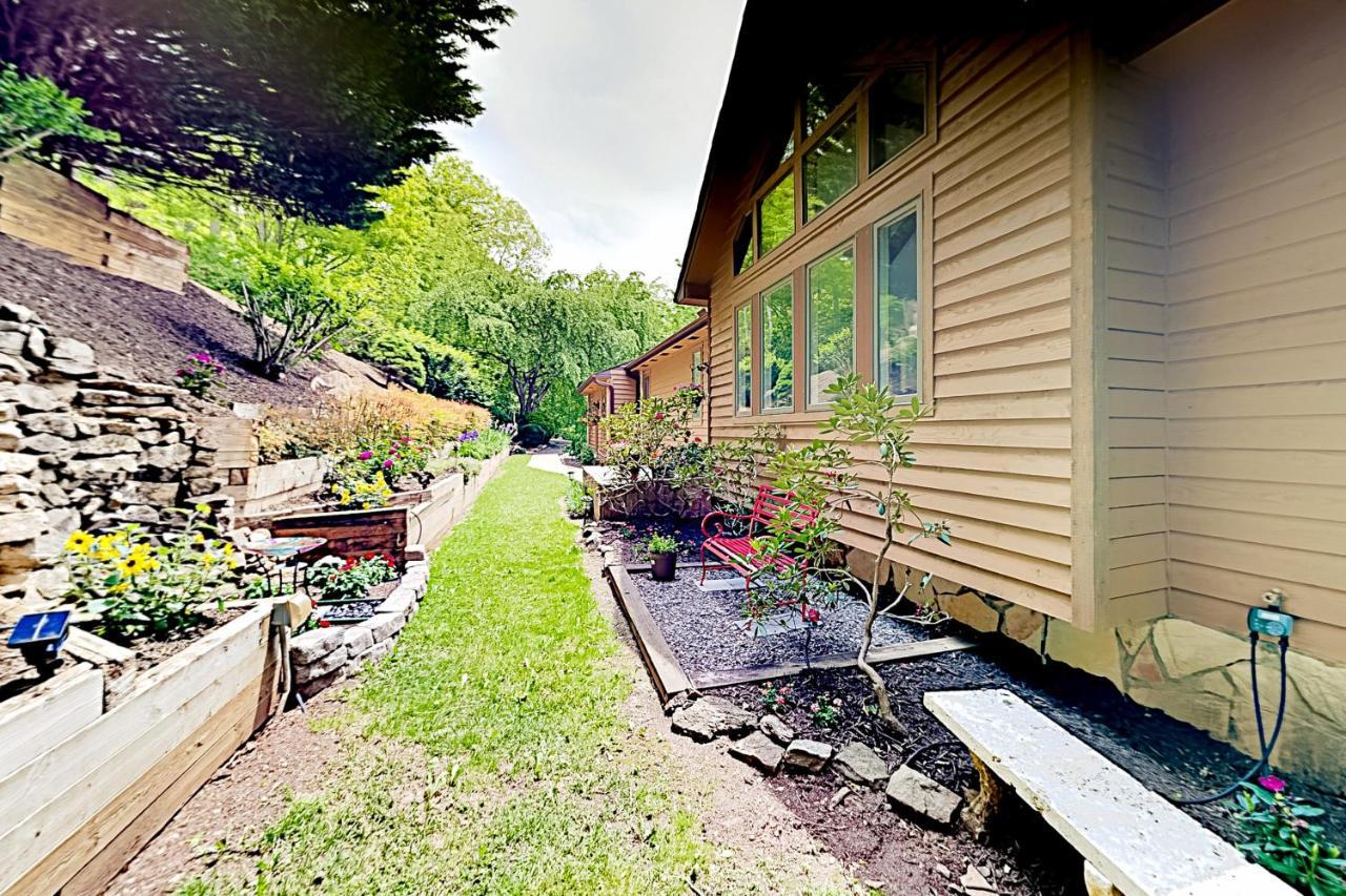 Holiday home Cedarwood Getaway