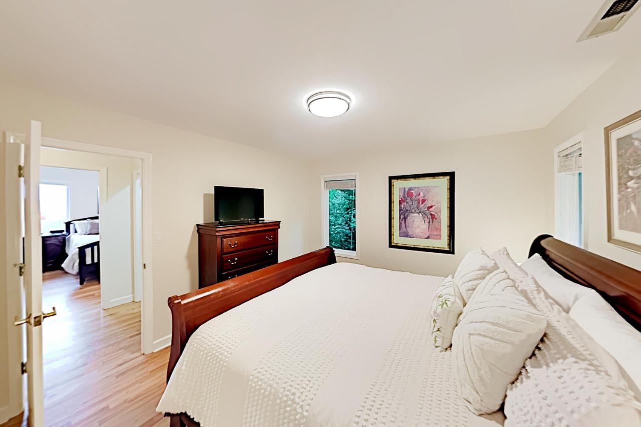 Holiday home Cedarwood Getaway Asheville