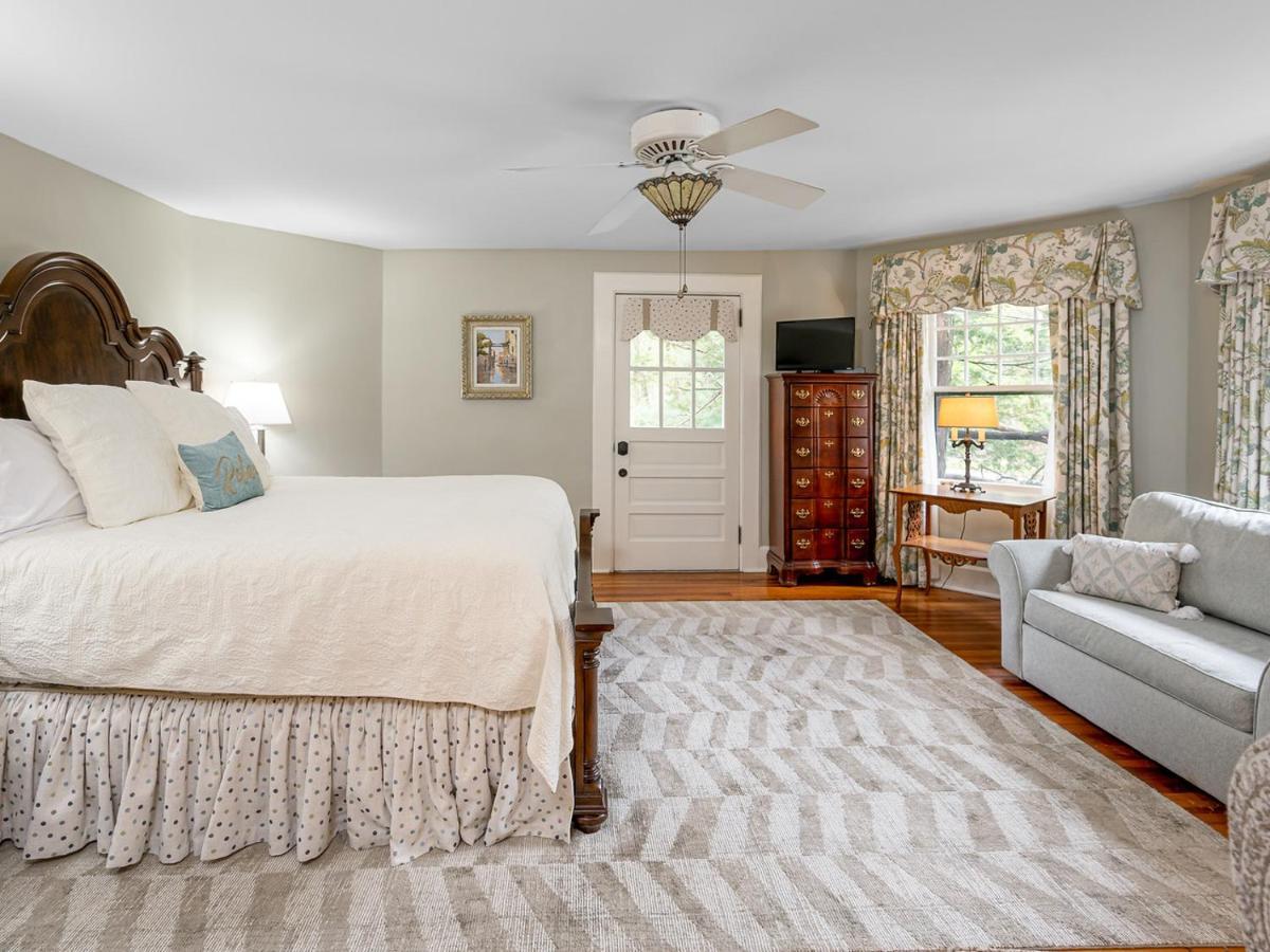 Pinecrest 3* Asheville