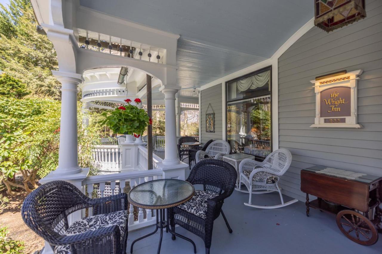 Bed & Breakfast 1899 Wright & Carriage House Asheville