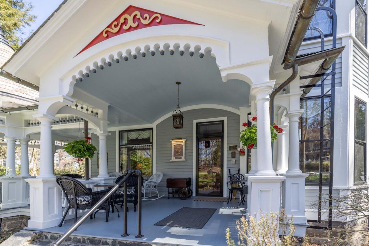 Bed & Breakfast 1899 Wright & Carriage House Asheville
