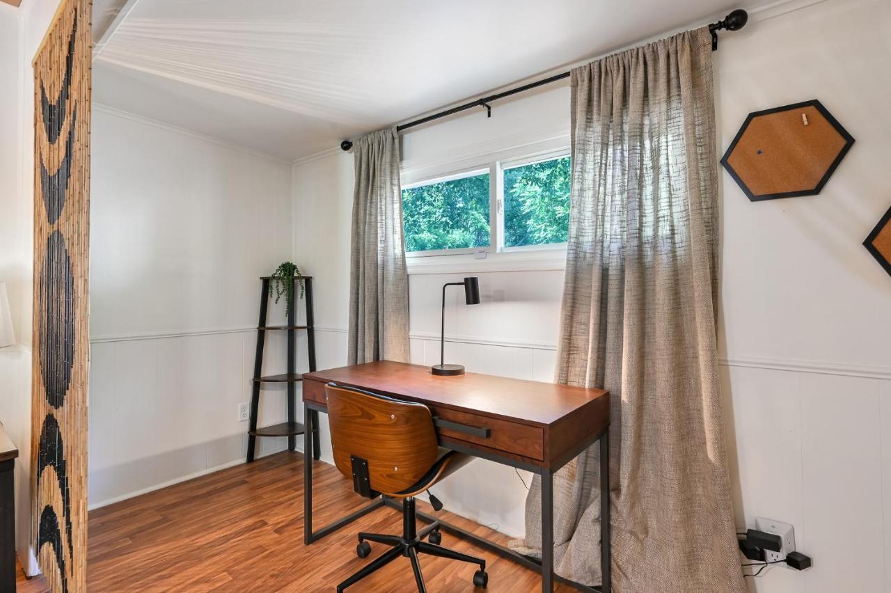 Wellington 2br Modern Boho Asheville