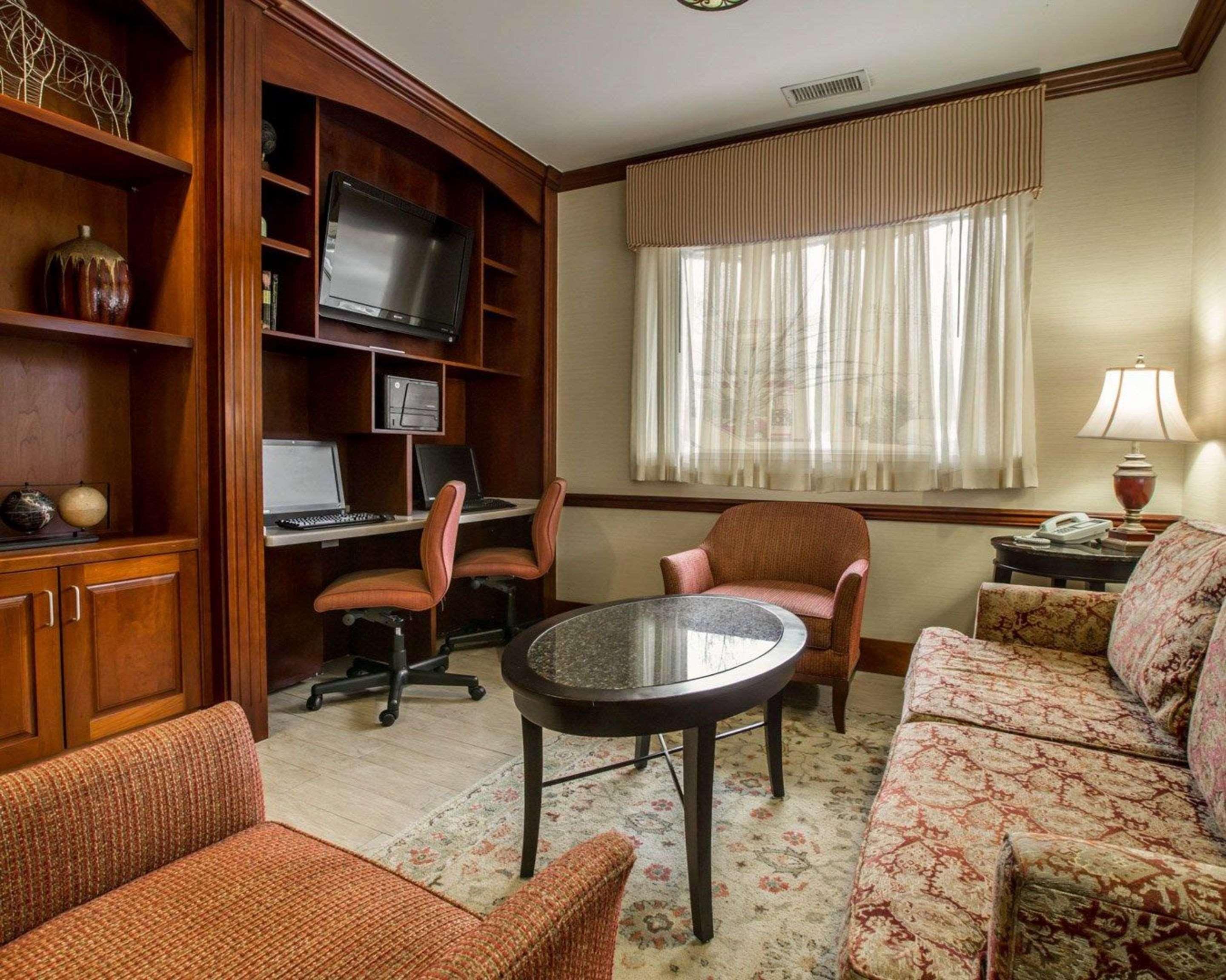 Hotel Quality & Biltmore East