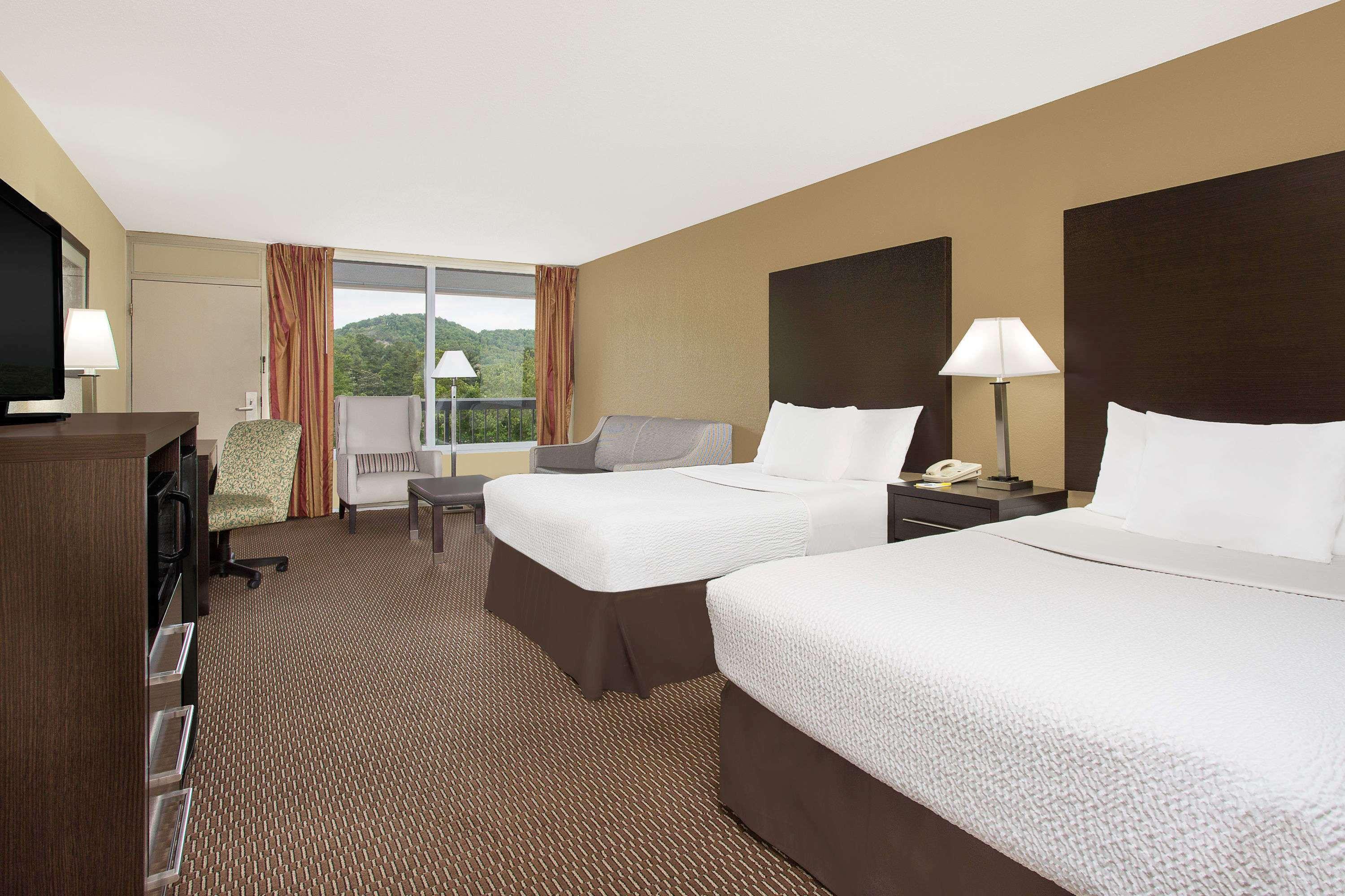 Days By Wyndham Asheville/mall 2* Asheville