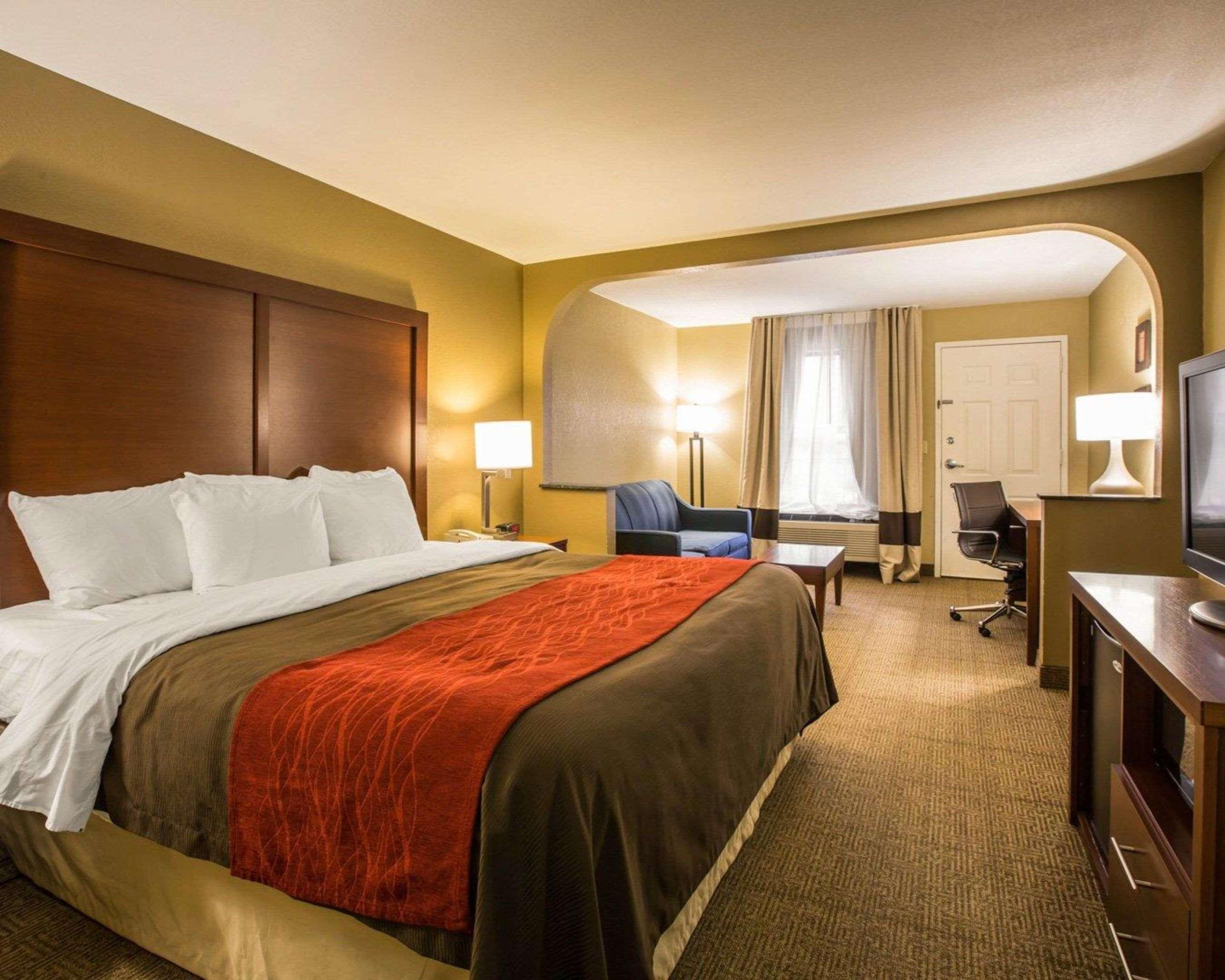 Comfort Biltmore West 2* Asheville