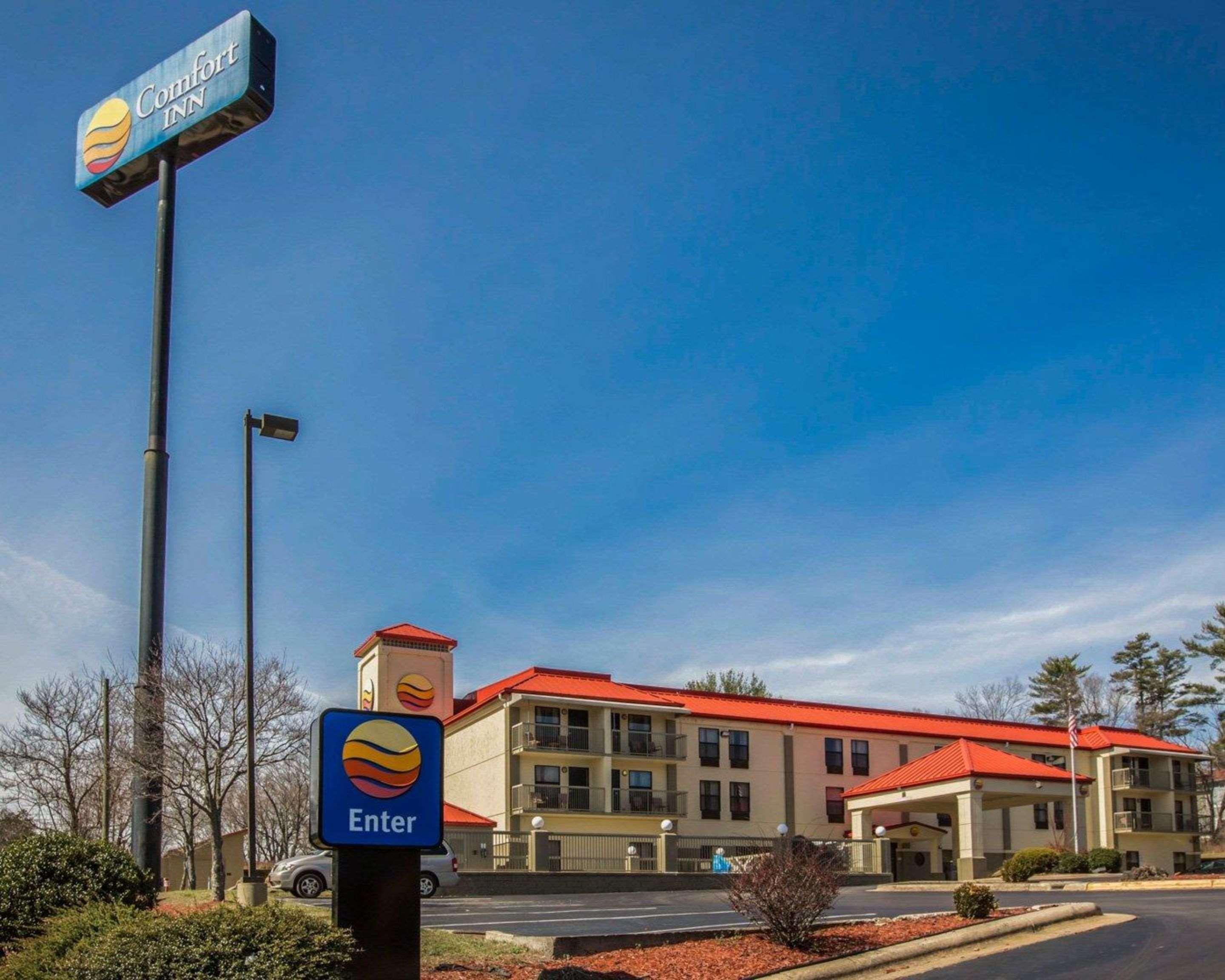 Comfort Biltmore West Inn 2*