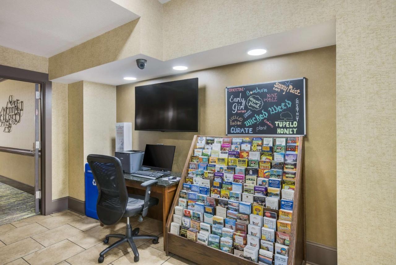 Western Asheville-blue Ridge Parkway Hotel 3*