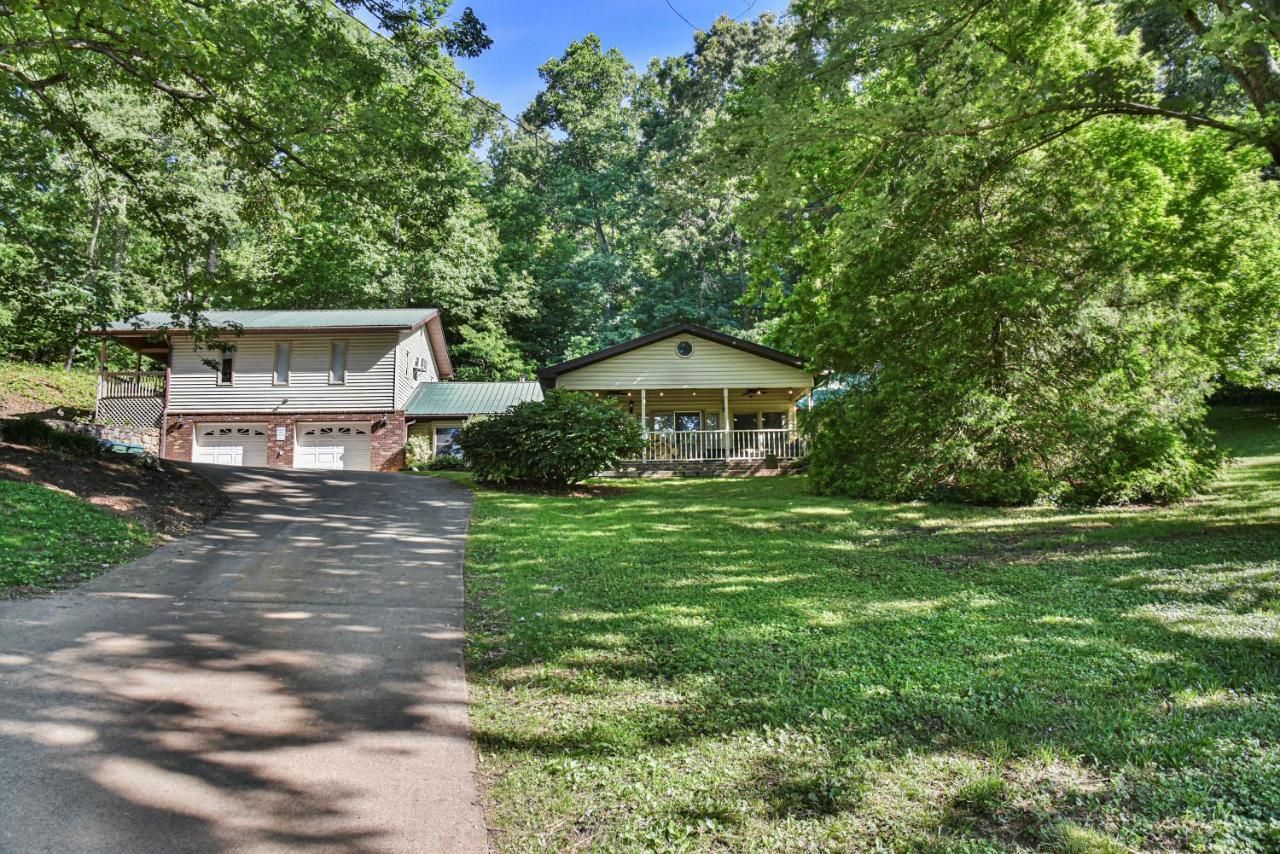 Holiday home South With Hot Tub Just 11 Miles To Downtown Asheville