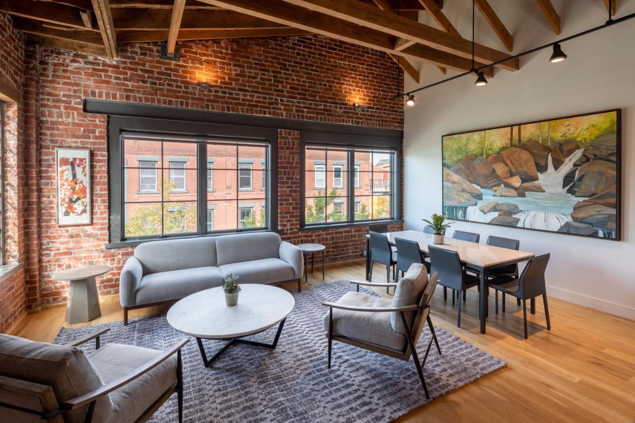 Elevation Lofts Apartment
