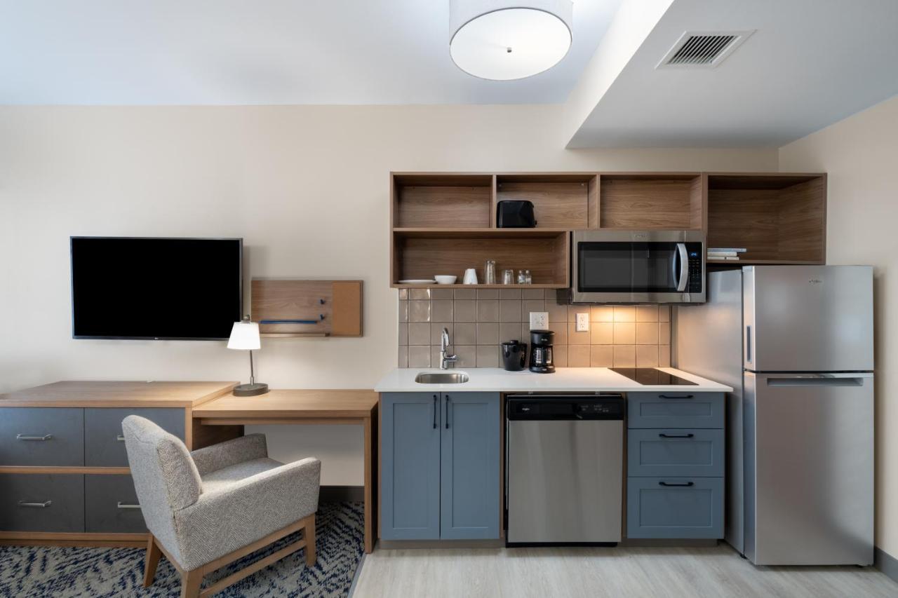 Candlewood - Downtown By Ihg Hotel