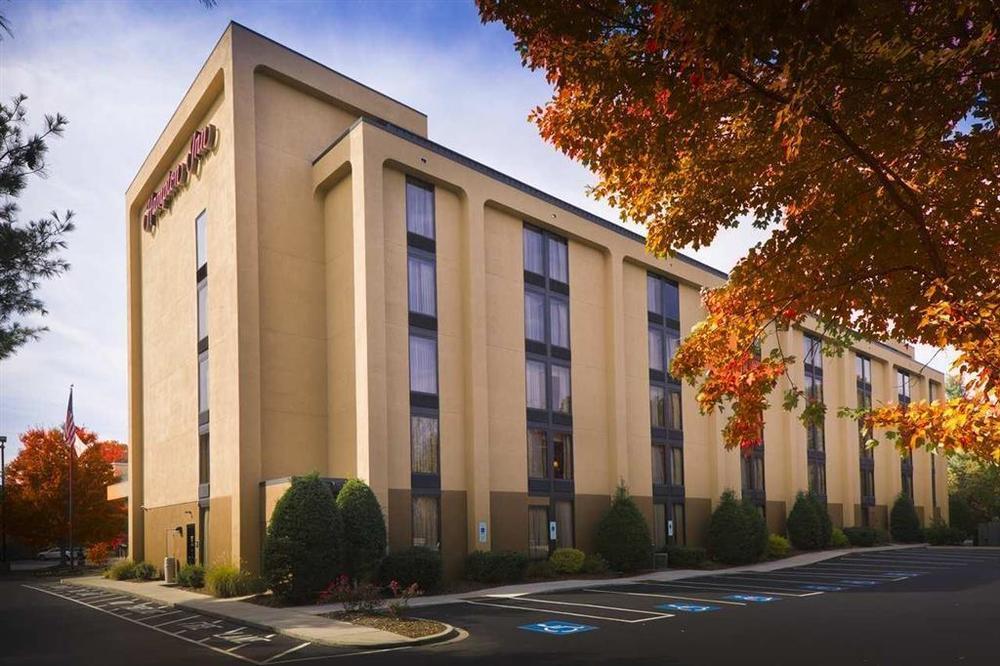 Hampton - Biltmore Area Hotel 4*