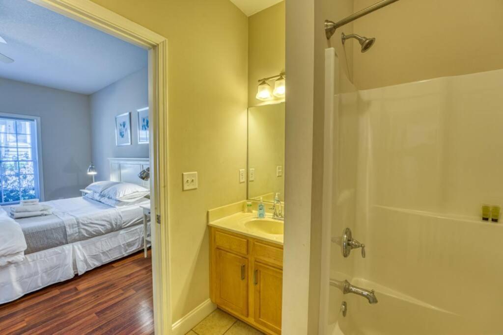 Holiday home Spacious Mountain House - 10 Minutes From & Biltmore!