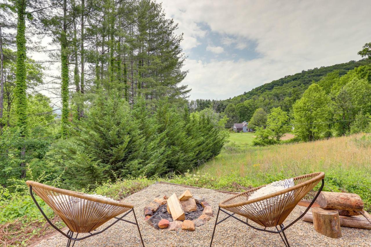 Apartment Ideally Located Tiny With Fire Pit *