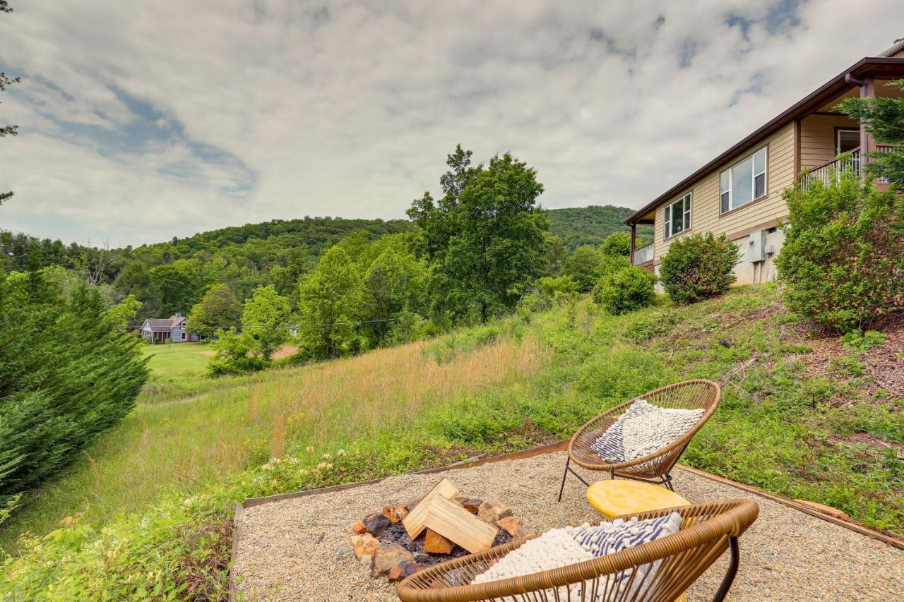 Ideally Located Tiny With Fire Pit Asheville
