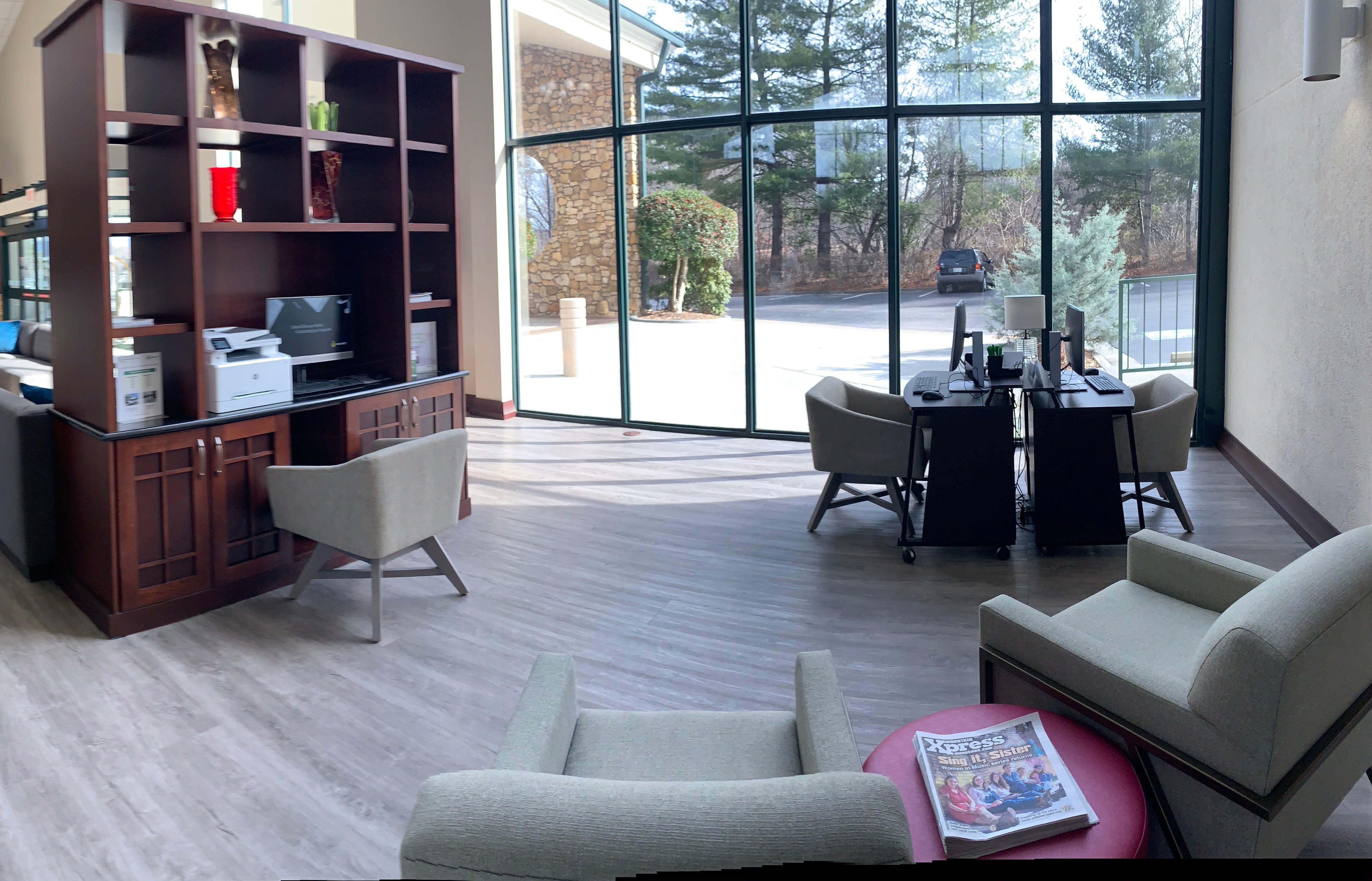 - Biltmore West By Ihg 3*
