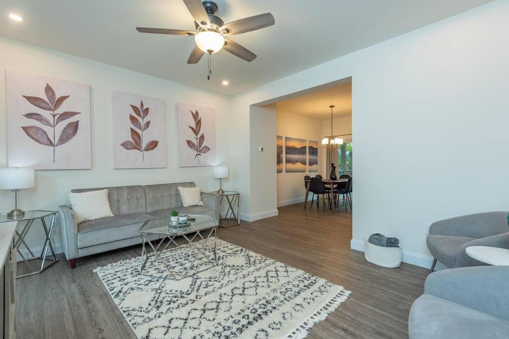 Pisgah Place! Comfy 2br Apt/house! Holiday home