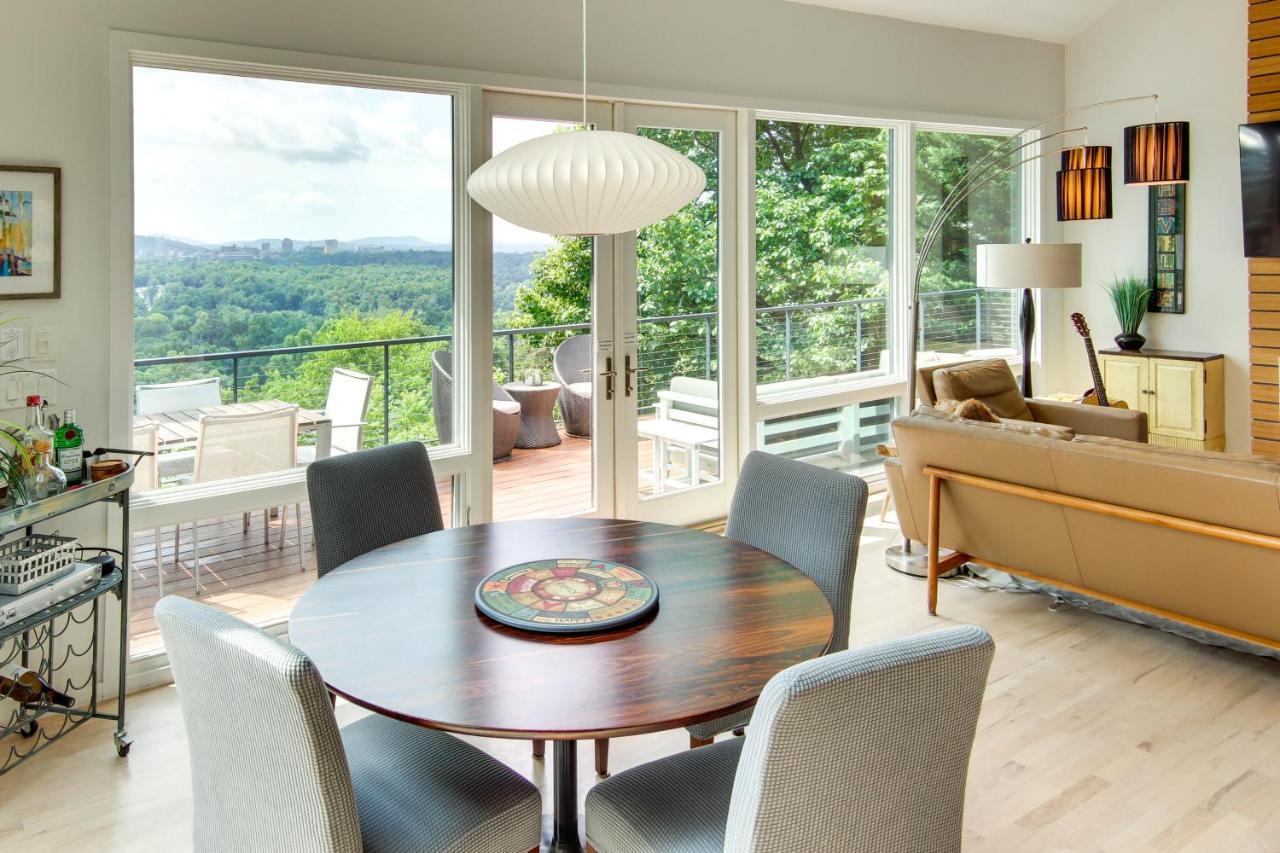 Contemporary With Panoramic Views! Holiday home Asheville
