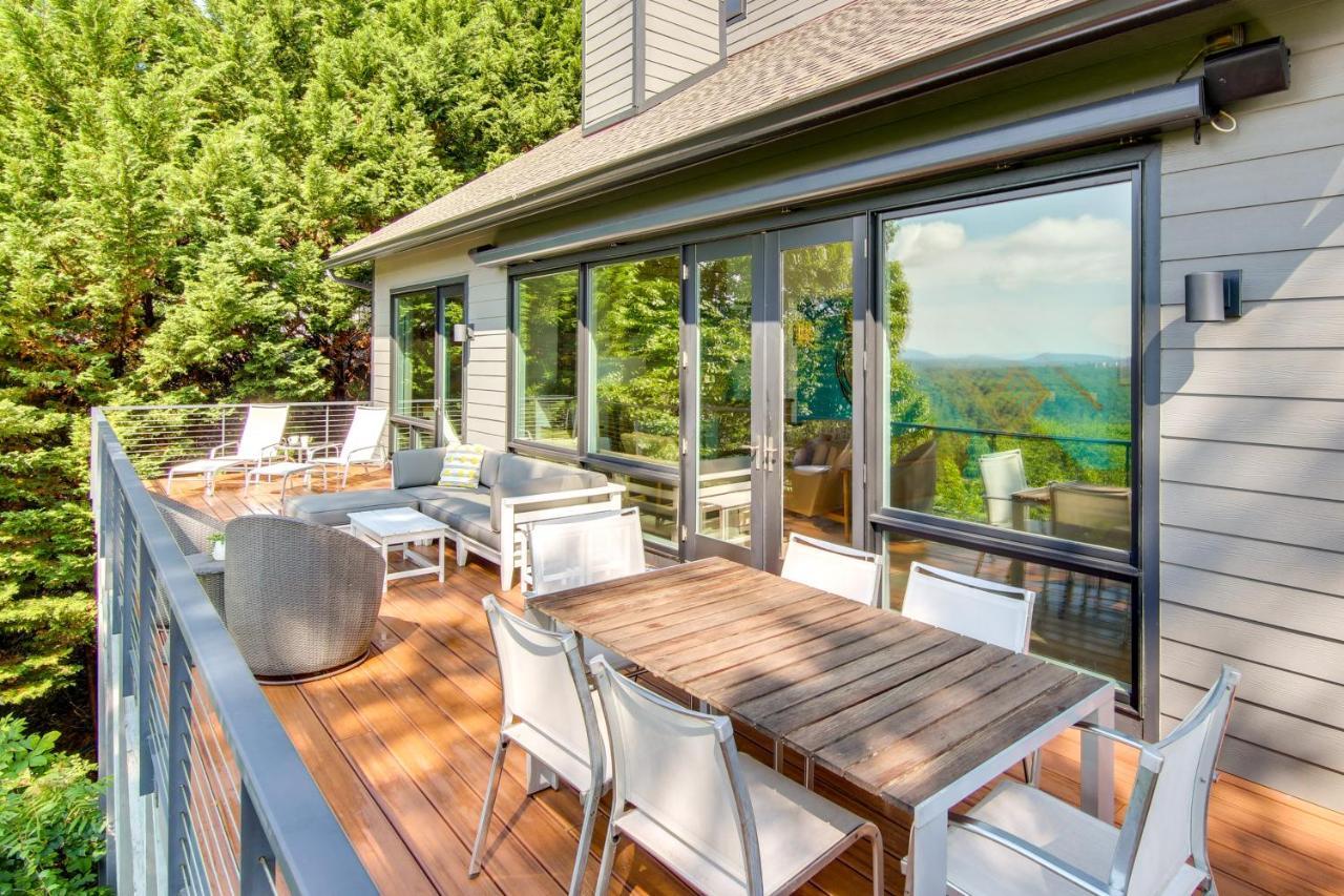 Contemporary With Panoramic Views! Holiday home Asheville